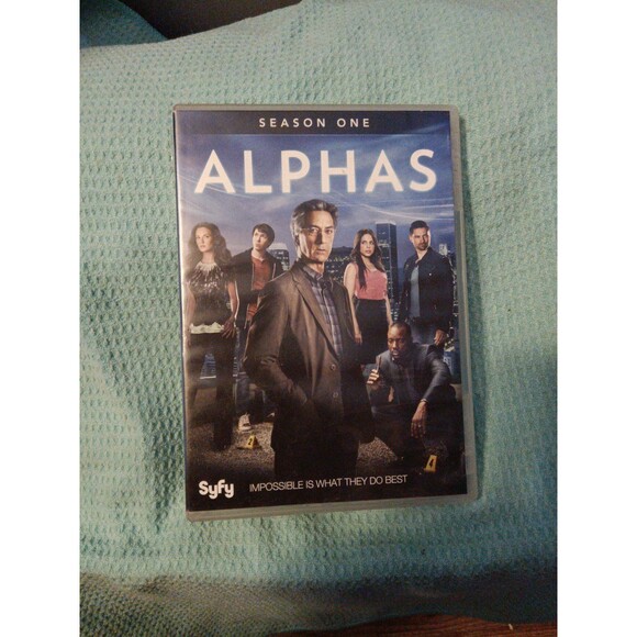 Alphas: Complete First Season 1 (DVD, 2012, 3-Disc Set) - Picture 1 of 3
